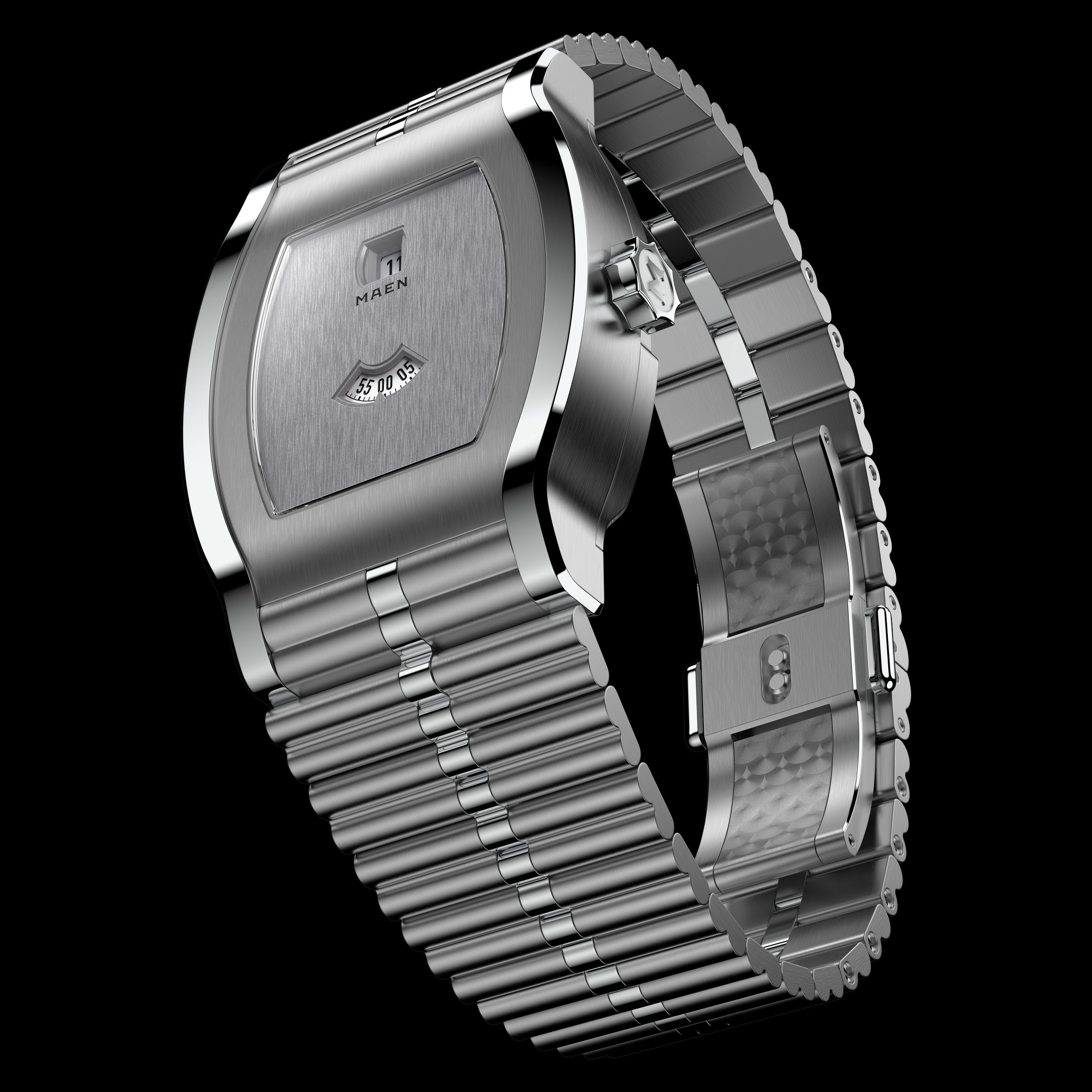 Grand Tonneau Jump Hour M8.1.1 – Steel dial on the bracelet, three-quarter view