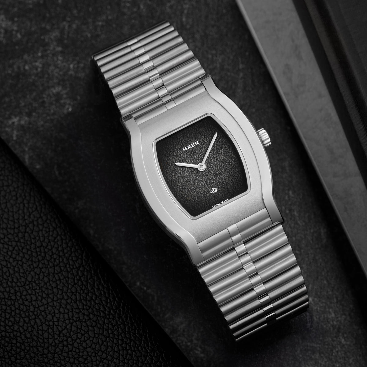 Grand Tonneau Ultra-Thin MNL.04 Black Fumé on the bamboo bracelet